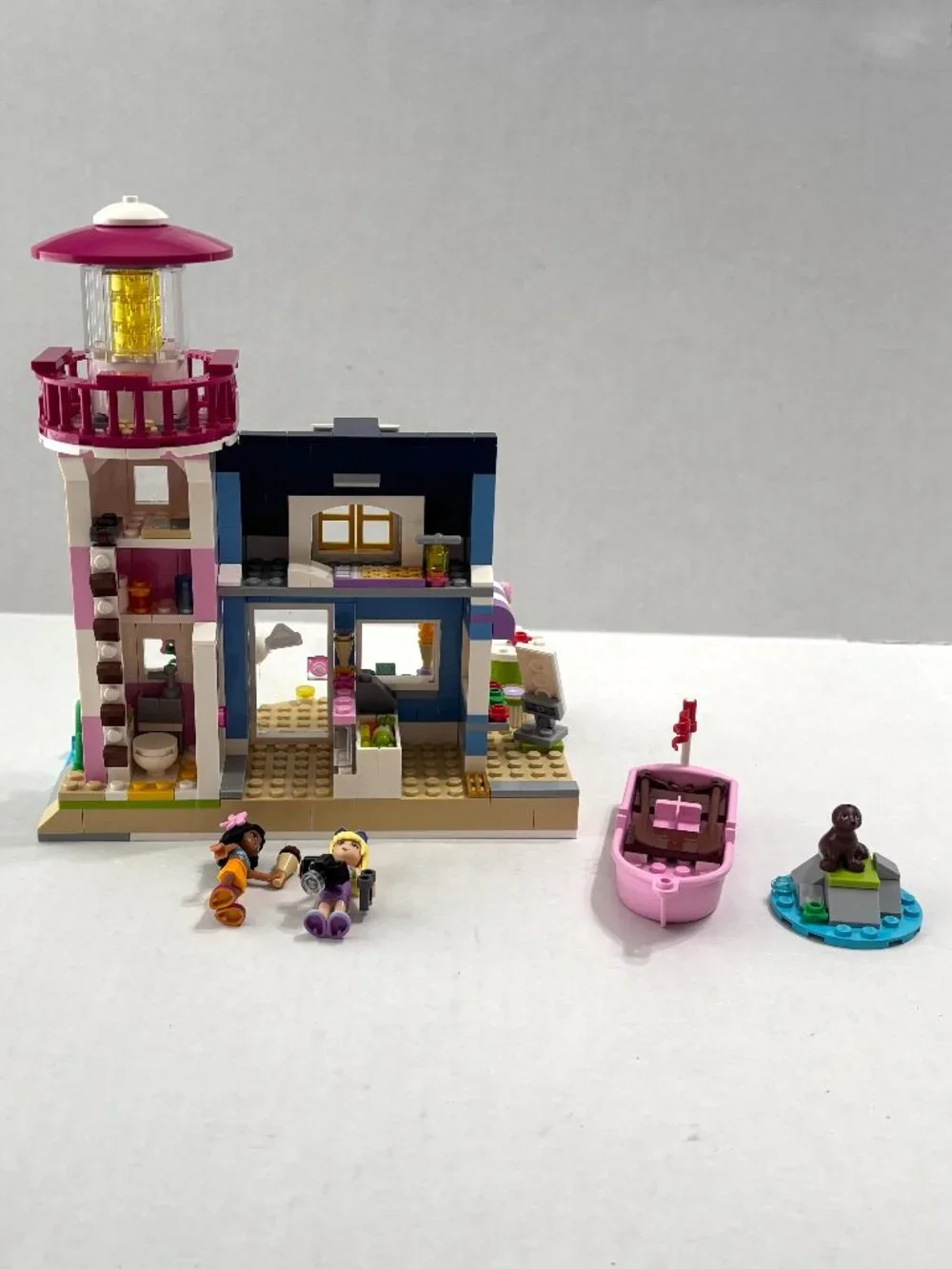 LEGO 41094 Heartlake Lighthouse RETIRED